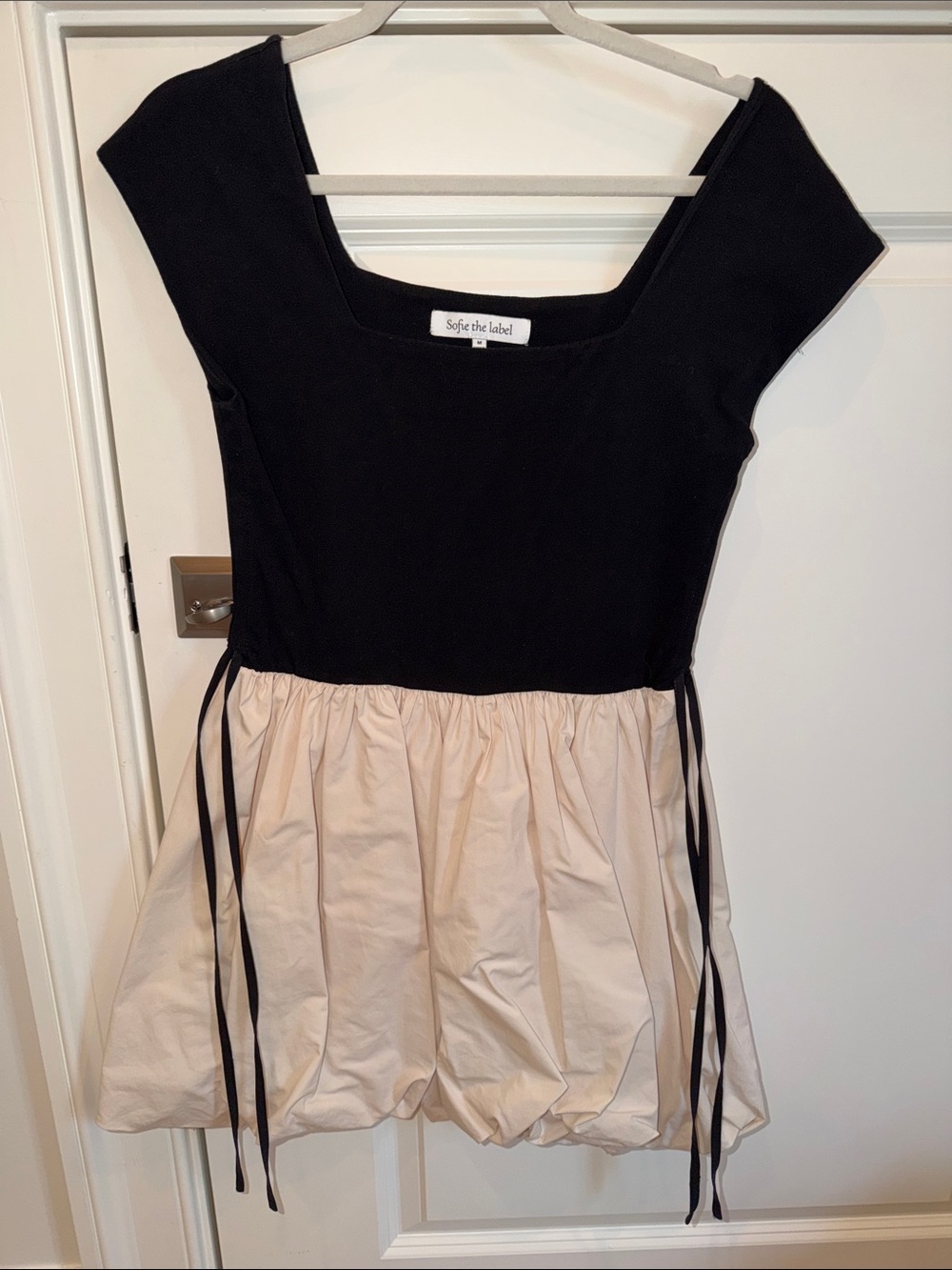 Women’s Black cotton top, poplin hem bubble dress, side ties, size M, EUC